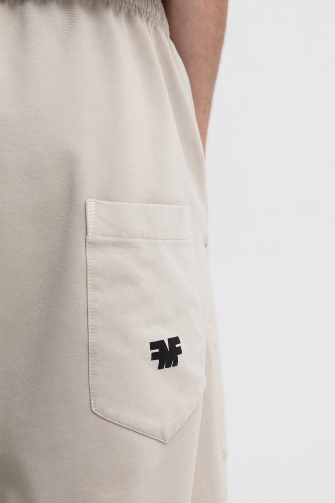 Essential Shorts SS21