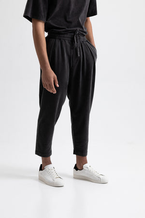 Essential Pants SS21